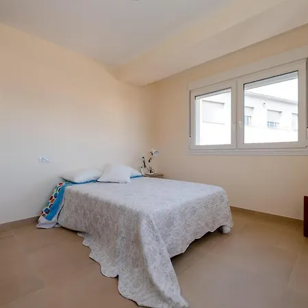 - 2 Bedrooms - 0287 *