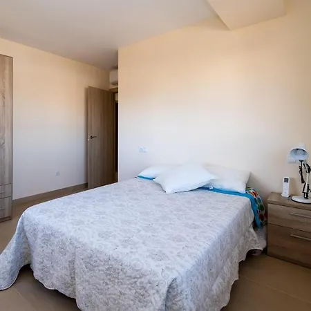- 2 Bedrooms - 0287